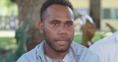 Solomon Islands Artist Chris Kamu’ana Rohoimae Wins Pacific Break Competition For 2024